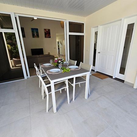 Cozy House In A Private Complex Villa Paea Bagian luar foto