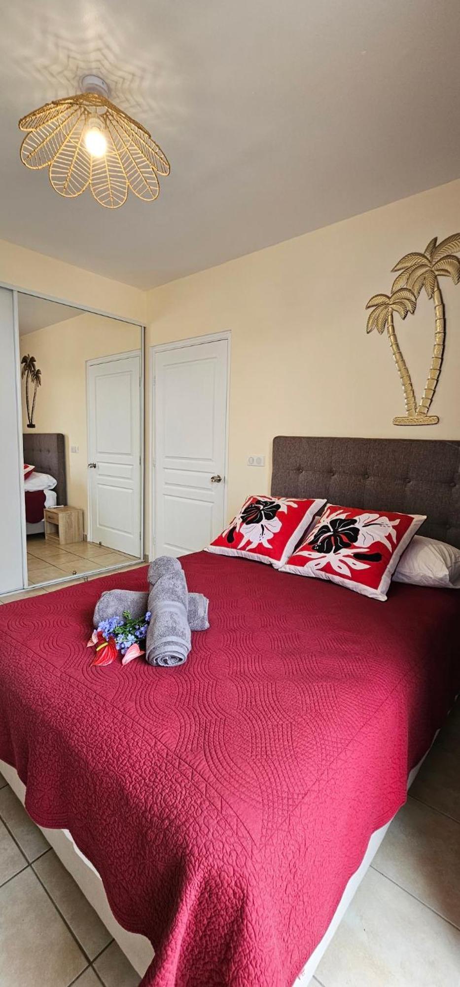 Cozy House In A Private Complex Villa Paea Bagian luar foto