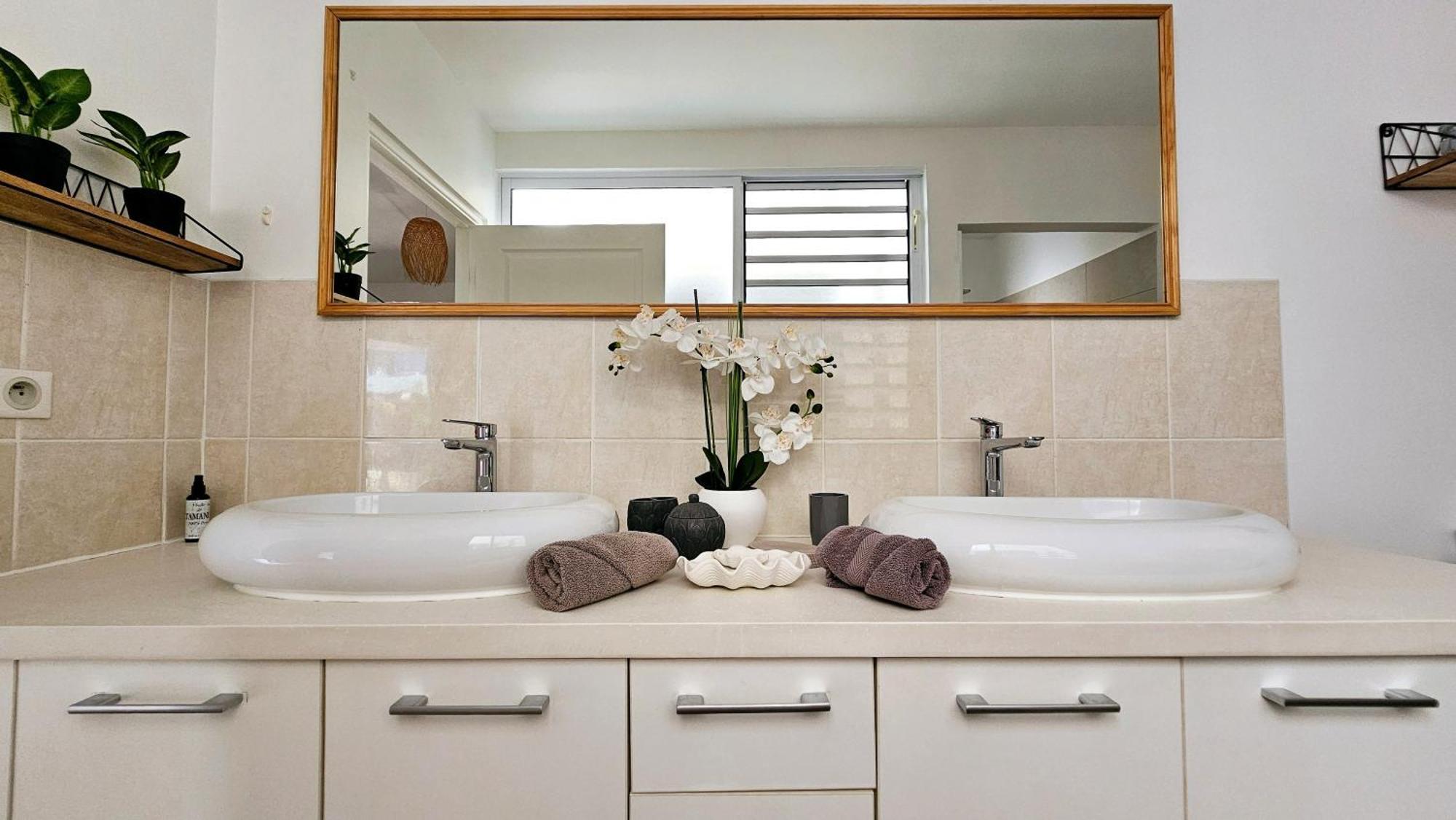 Cozy House In A Private Complex Villa Paea Bagian luar foto